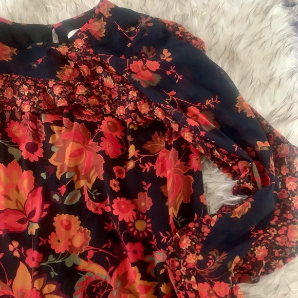 Loft Floral Blouse - Picture 2 of 3
